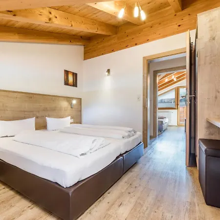 Apart Corona זולדן