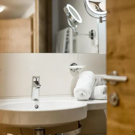 Apart Corona Appartement