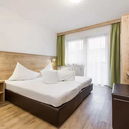 Apart Corona Appartement