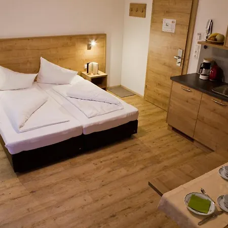 Apart Corona Appartement