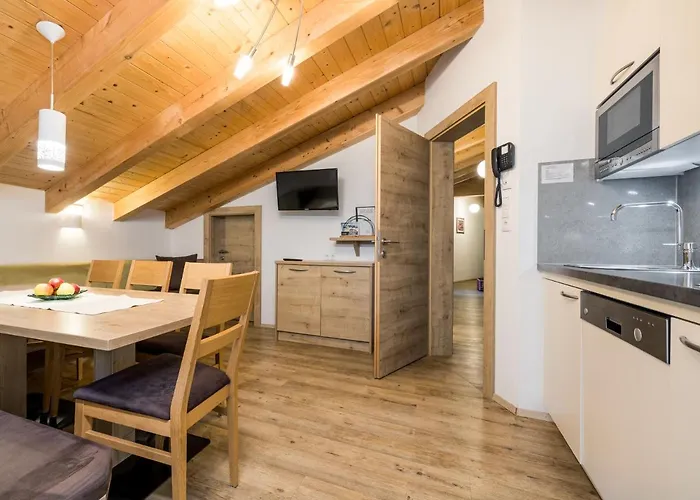 科罗娜公寓式酒店