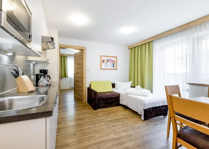 科罗娜公寓式酒店