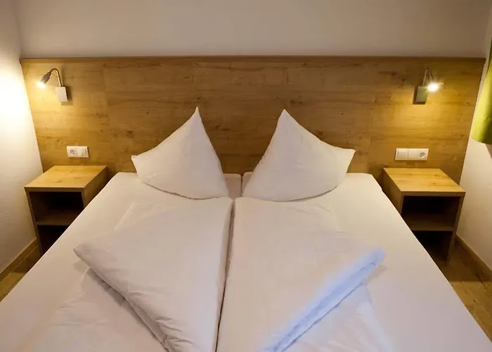 科罗娜公寓式酒店 索尔登